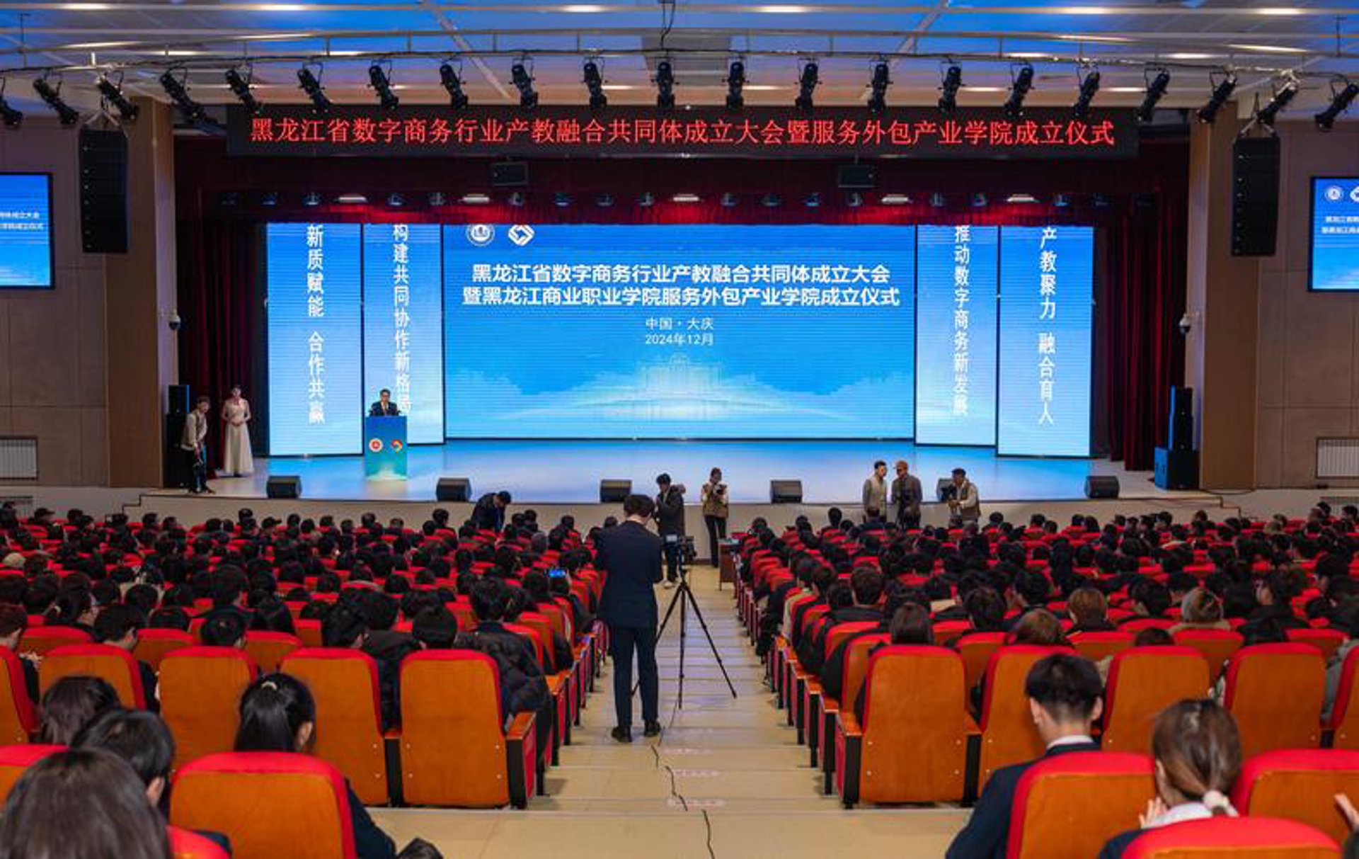 华表五金